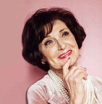 Olga Dreģe.