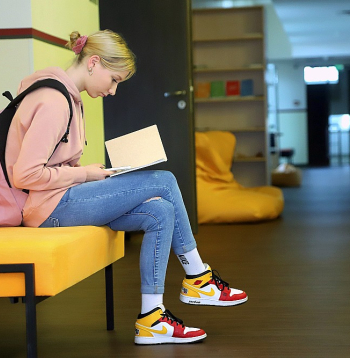 Igaunijā skolas telpas ir vienlaikus gan modernas, gan ērtas un mājīgas.