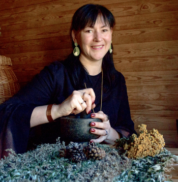 Lāsma Engere.