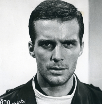 Attēlā - Imants Veide filmā “Hipokrāta zvērests” (1965). 