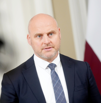 Ministru prezidents Andris Kulbergs piedalās preses konferencē pēc tikšanās ar Valsts prezidentu Rīgas pilī.