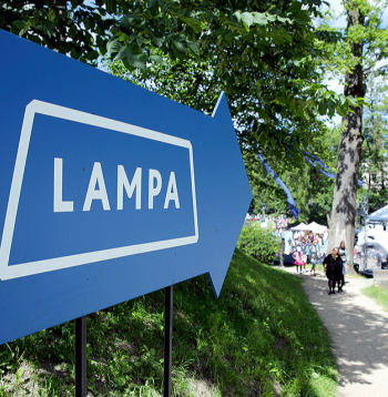 Sarunu festīvālā LAMPA Cēsīs.