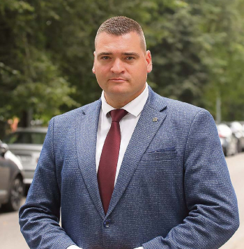 Edvards Ratnieks: Mums ir jāaizsargā sevi, jo Eiropa tieši šādā veidā ir nonākusi tur, kur tā ir, pārņem bezspēcības sajūta, skatoties uz visu, kas tur notiek.