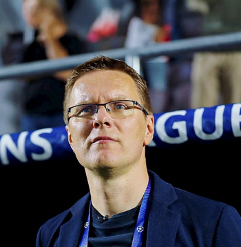 Valds Dambrausks arvien palielina savu vērtību futbola tirgū.