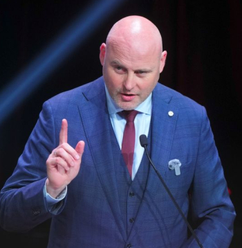 Ministru prezidents Andris Kulbergs.