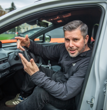 Konkursa "Latvijas e-Auto 2026/27" žūrijas dalībnieks Intars Busulis.