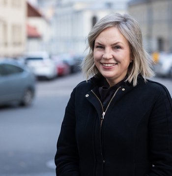 Inga Ābele: "Arī jādzīvo ir no prieka, jo, kad esi priecīgs un laimīgs, neviens nevar atnākt un pateikt, kas tev būtu jādara."