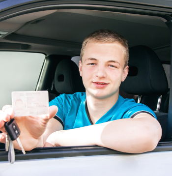 Braukšanas mācību atļauja (tautā bieži dēvēta par baltajām tiesībām) ir oficiāls dokuments, kas apliecina personas tiesības mācīties vadīt transportlīdzekli. 