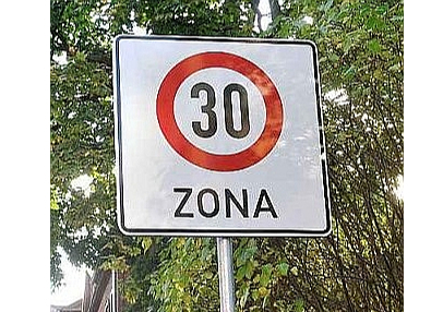 Jaunu ātruma ierobežojumu saules un ēnas puses.