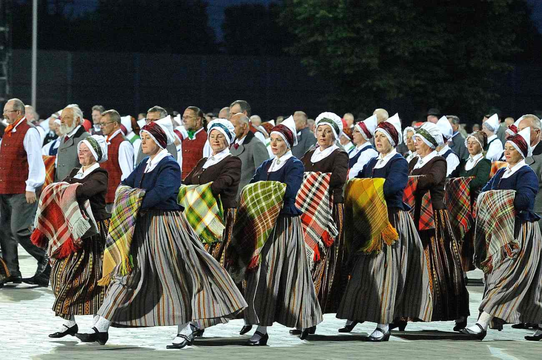 Dziesmu un deju svētki
