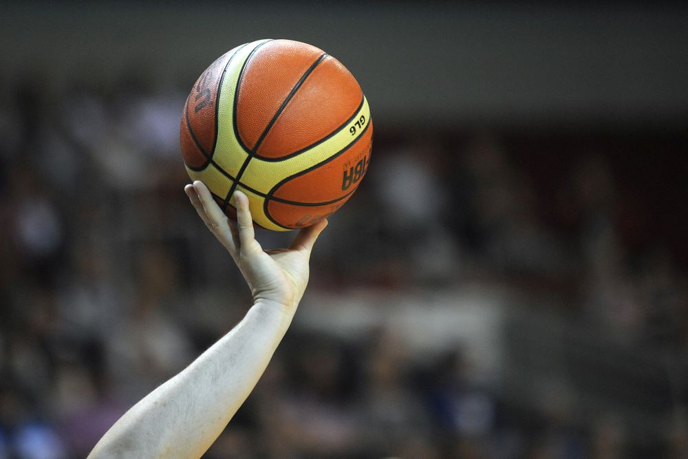 Basketbola bumba.