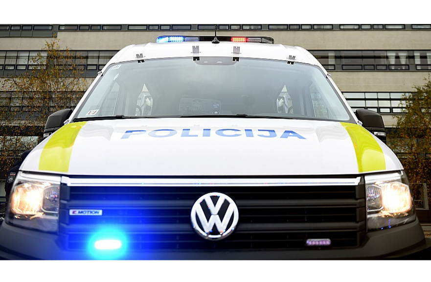 Policijas auto.