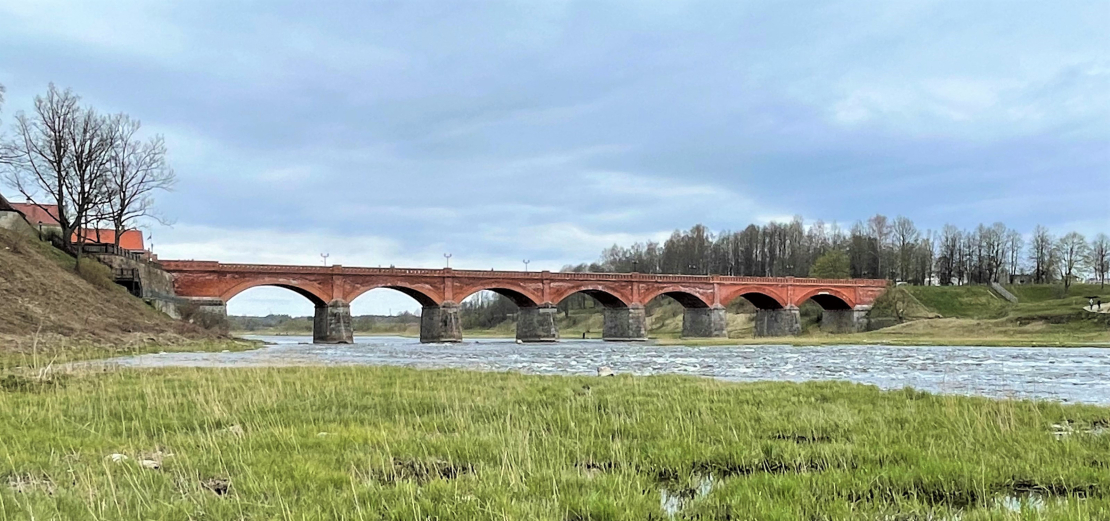 Kuldīga. Ķieģeļu tilts.