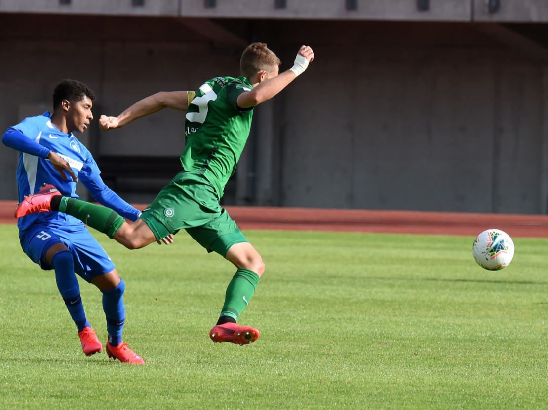 Futbols. RFS un "Metta".