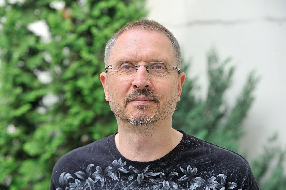 Latvijas Elektrotehnikas un elektronikas rūpniecības asociācijas valdes priekšsēdētājs un AS "SAF Tehnika" valdes priekšsēdētājs Normunds Bergs.