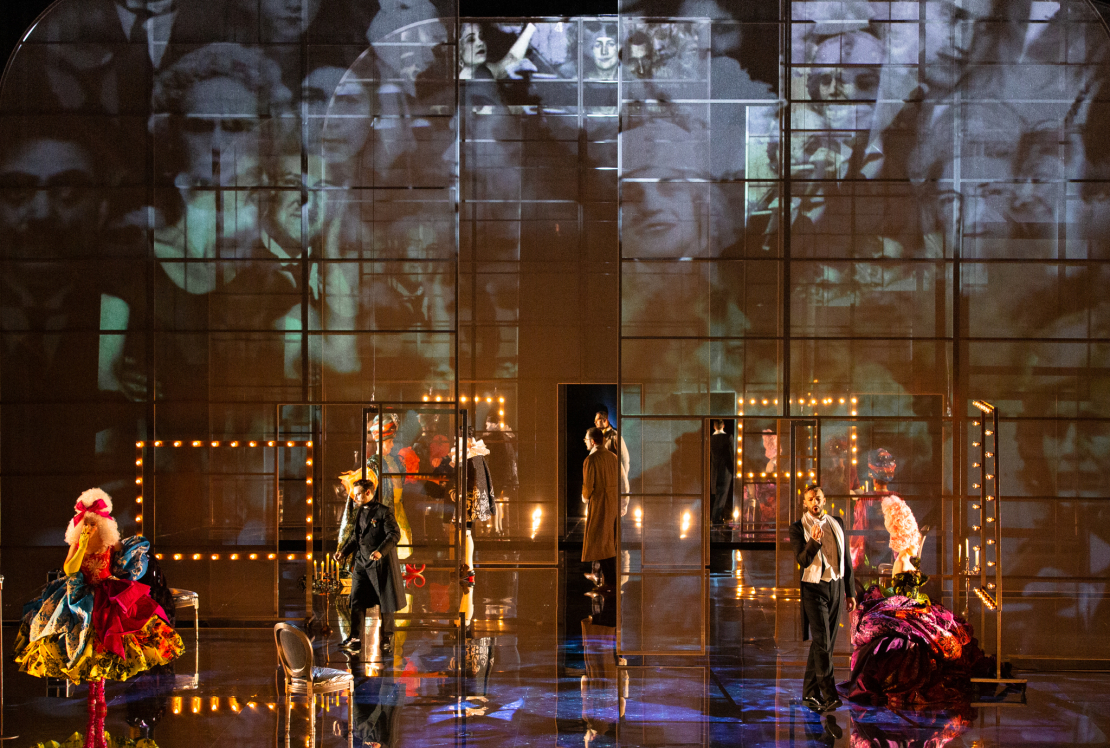 Operas "Adriāna Lekuvrēra" pirmizrāde Latvijas Nacionālajā operā.