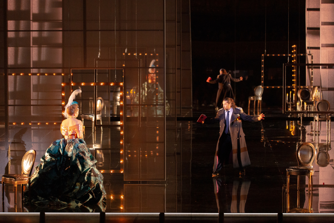 Operas "Adriāna Lekuvrēra" pirmizrāde Latvijas Nacionālajā operā.
