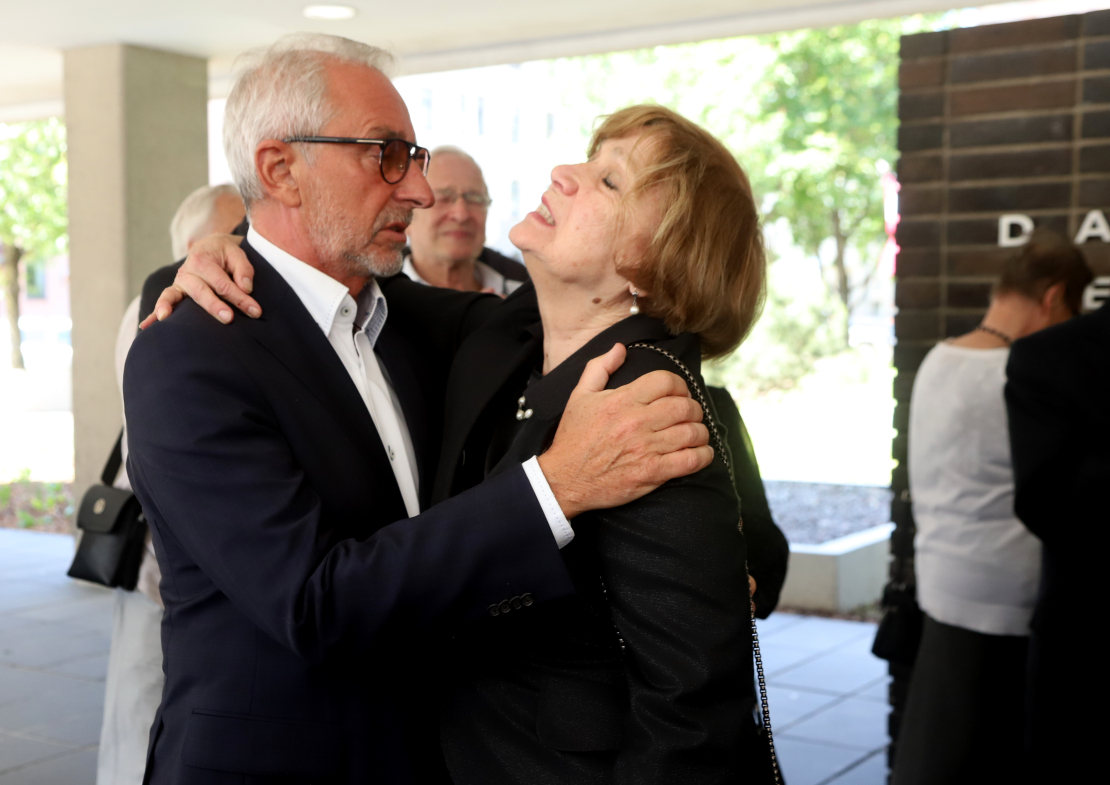 Atvadās no izcilās aktrises Lilitas Ozoliņas.