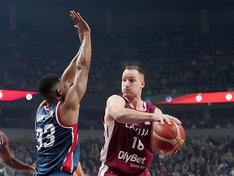 Klāvs Čavars dosies atklāt Japānas basketbola īpatnības.