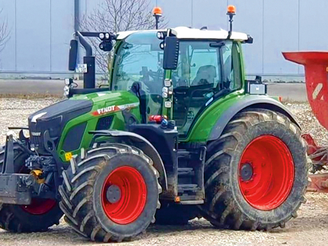 ' Fendt 600 Vario' jaunais traktors.