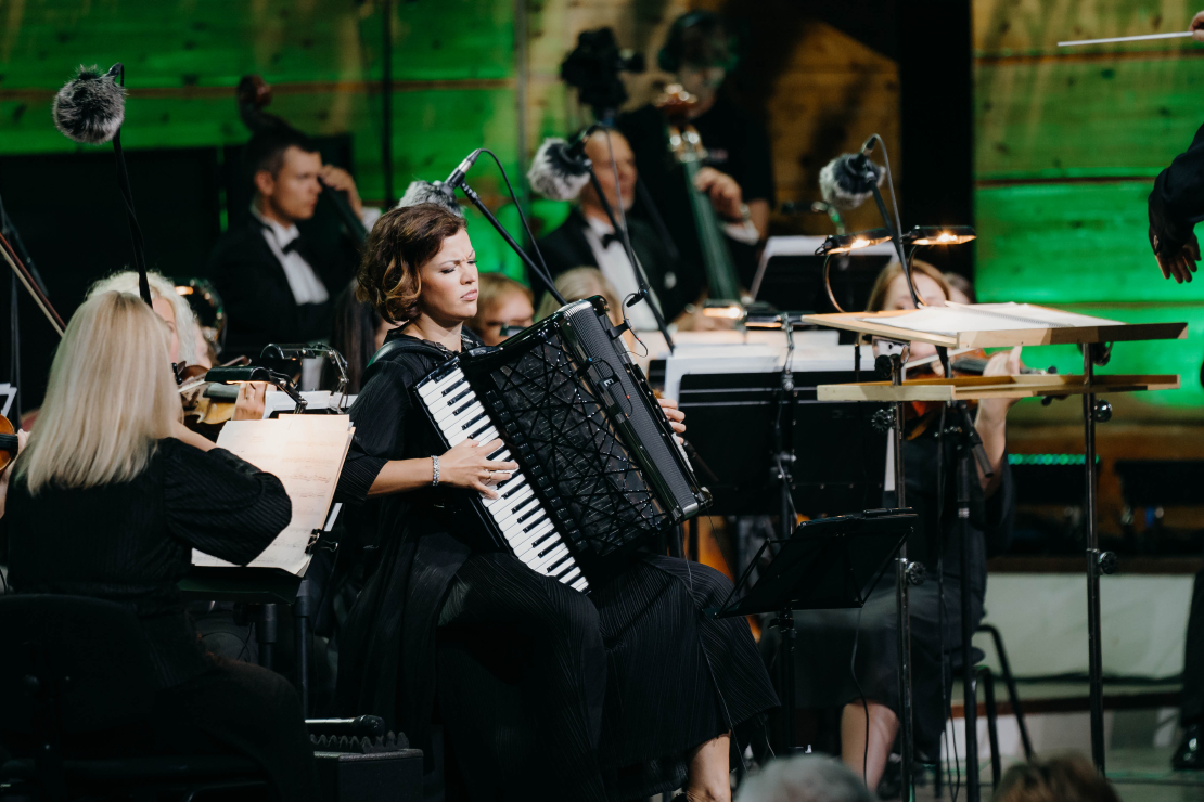 Jūrmalas festivālā uzstājas Ksenija Sidorova un LSO.
