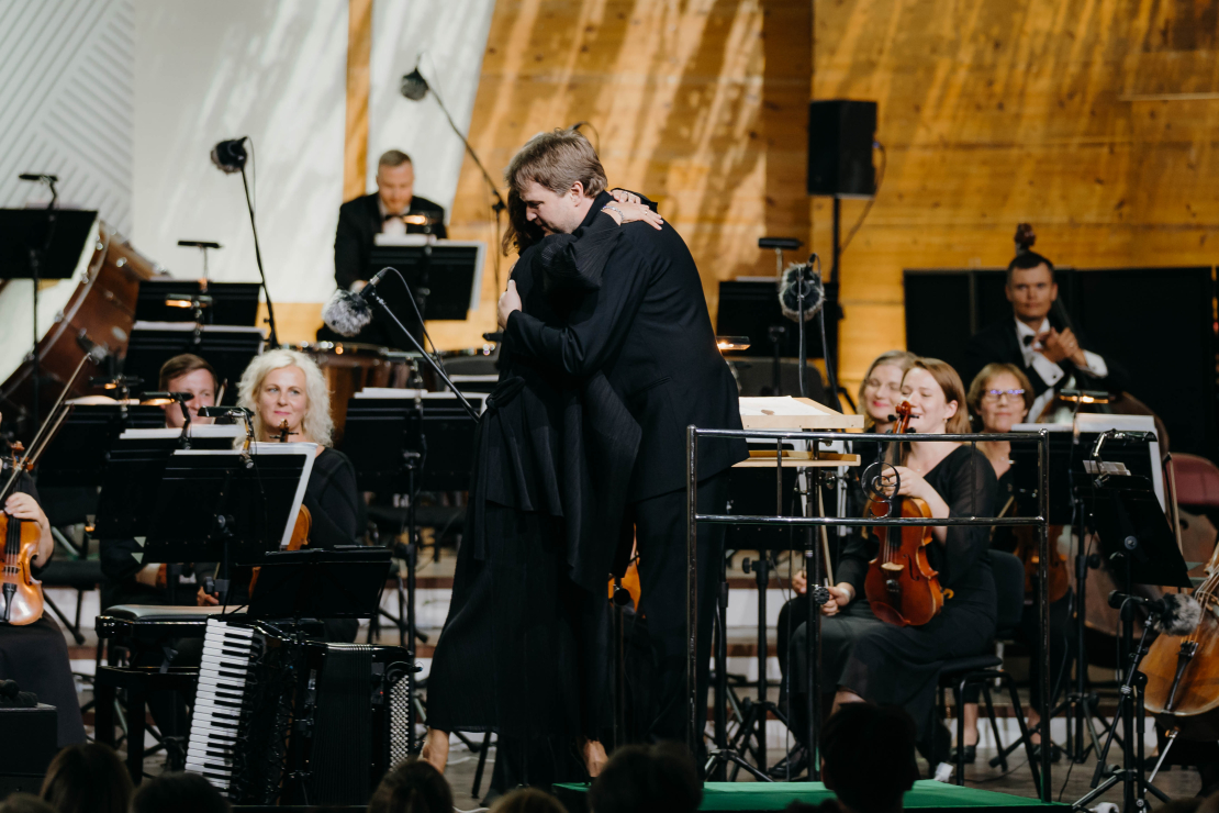 Jūrmalas festivālā uzstājas Ksenija Sidorova un LSO.