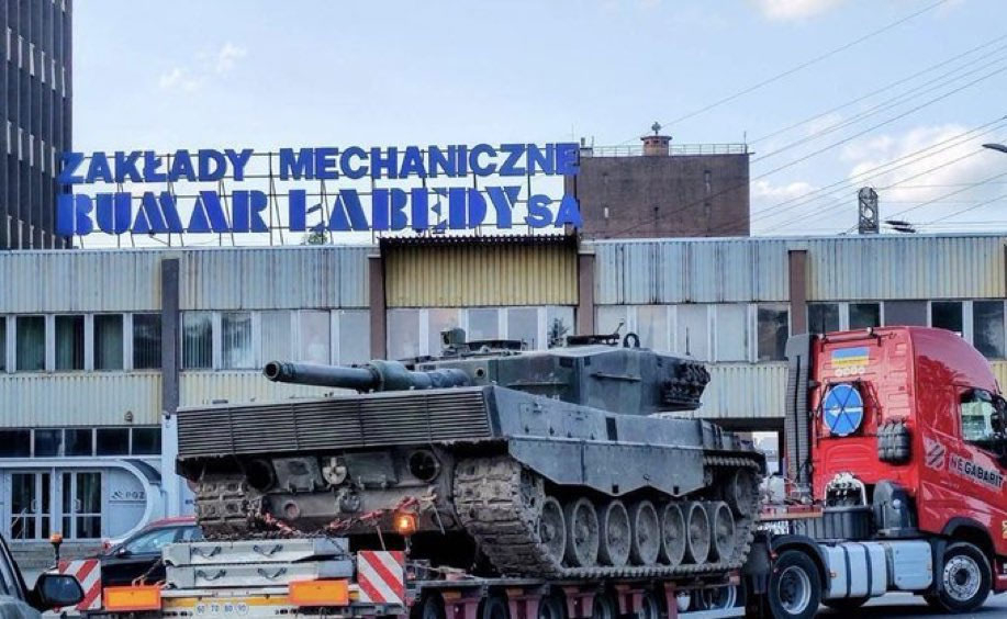 Tanku "Leopard" remonta centrs Polijā.