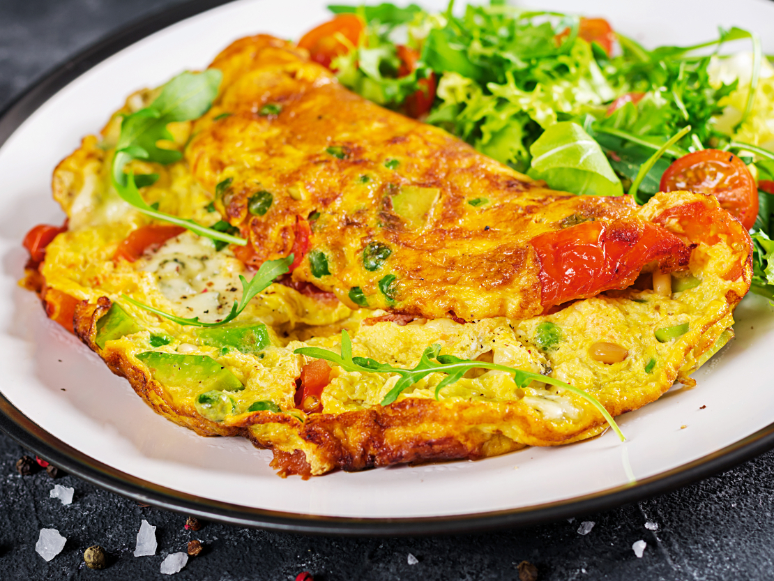 Omlete ar rīvētiem dārzeņiem.sh