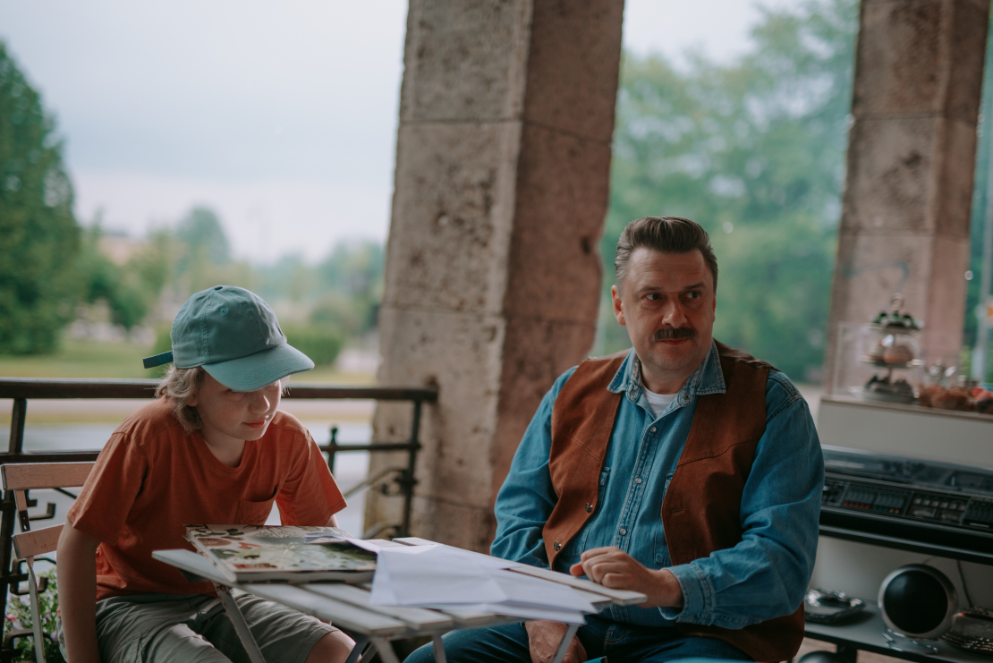 LMT komēdijseriāla "Pilna pastkaste" filmēšana Ķemeros.
