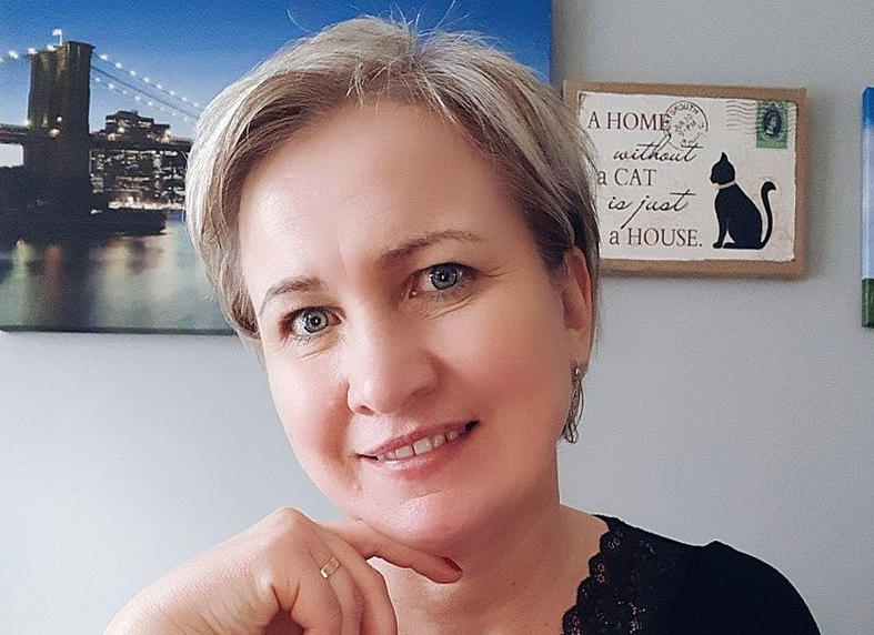 Inga Puriņa: "Te, man liekas, var pieklauvēt pie jebkurām durvīm un sākt runāties, un tas nevienu nepārsteigs."