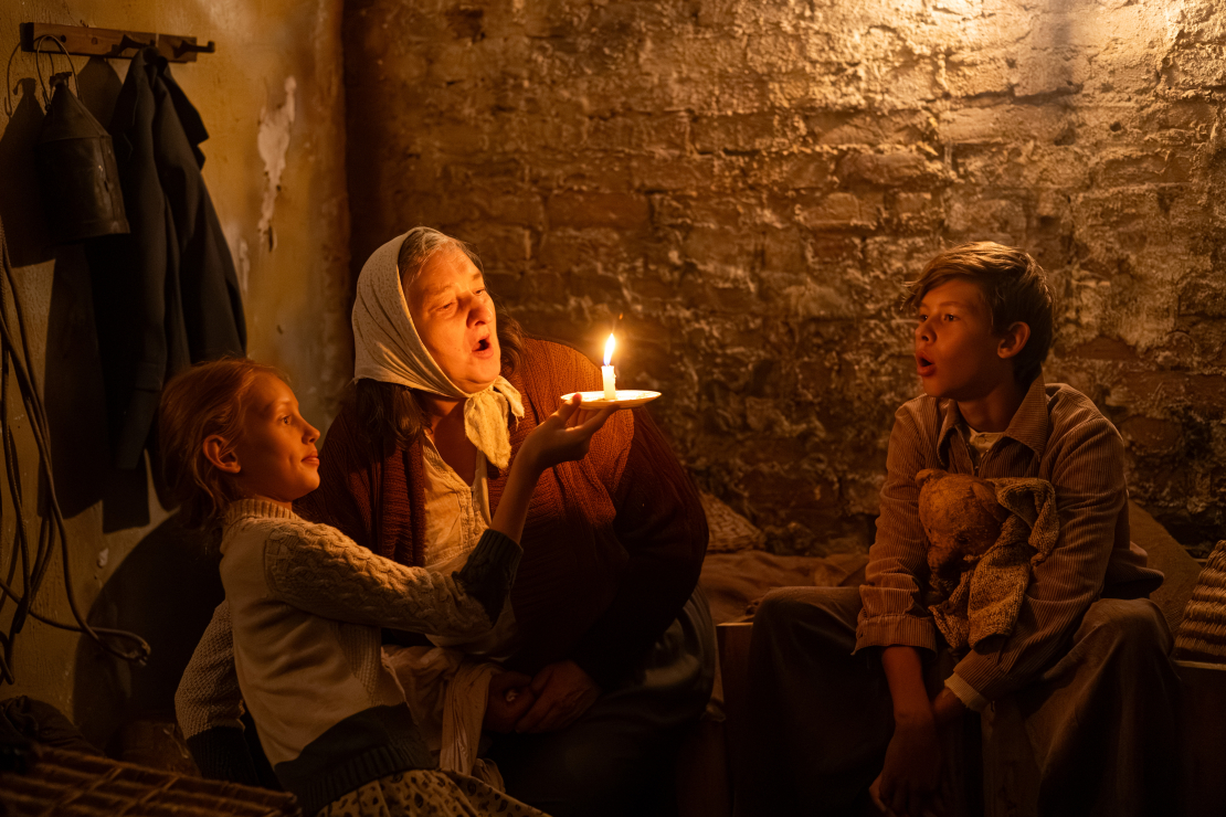 Kadrs no Dzintara Dreiberga filmas par basketbola komandu "TTT".