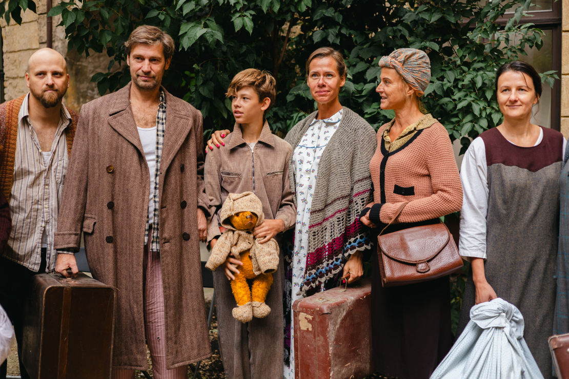Kadrs no Dzintara Dreiberga filmas par basketbola komandu "TTT".