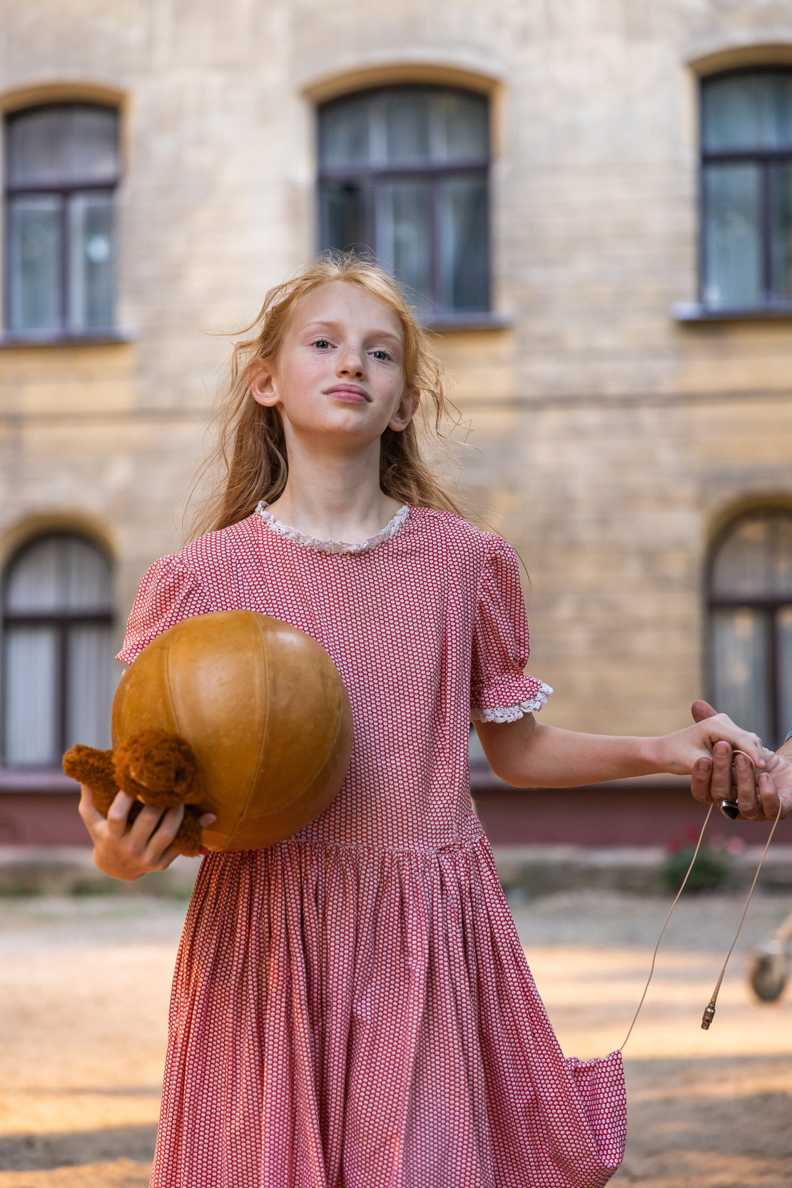 Kadrs no Dzintara Dreiberga filmas par basketbola komandu "TTT".