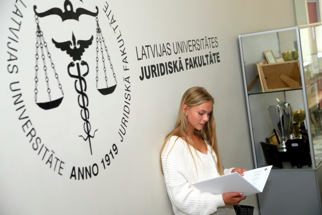 Latvijas Universitātes Juridiskā fakultāte, Raiņa bulvāris 19, Rīga.