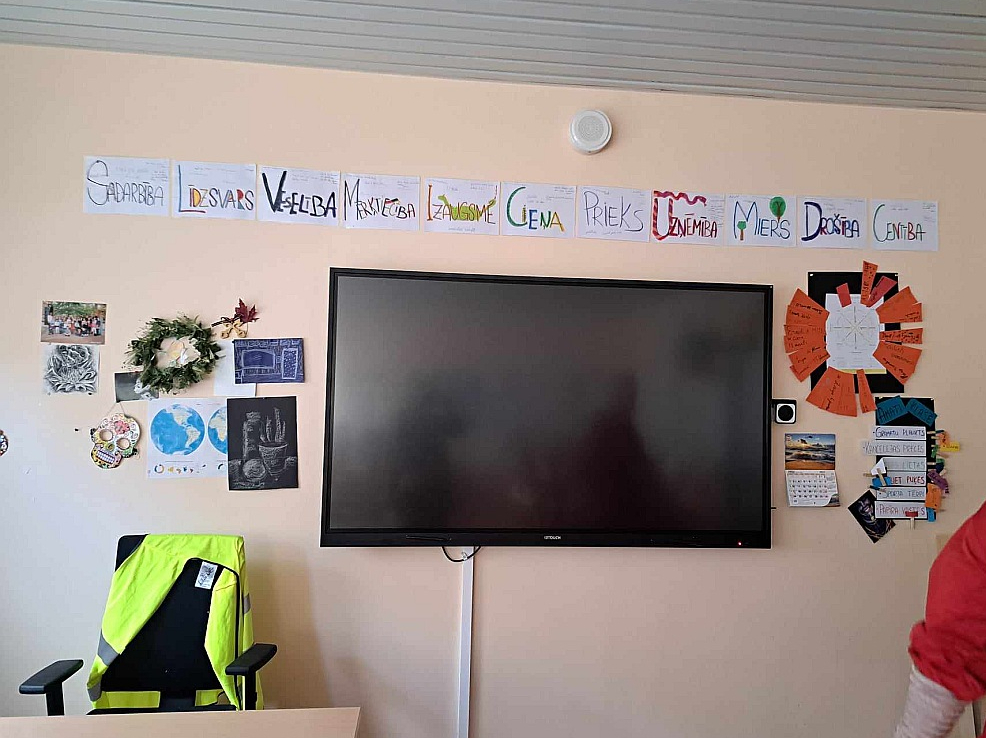 Briseles Berkendāles skolas latviešu plūsmas pamatizglītības klasē.