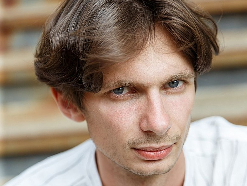 Jānis Treinis: "Uzvedums būs soļojums gan caur karstajām Losandželosas ielām 1932. gadā, gan cauri Jāņa Daliņa dzīvei."