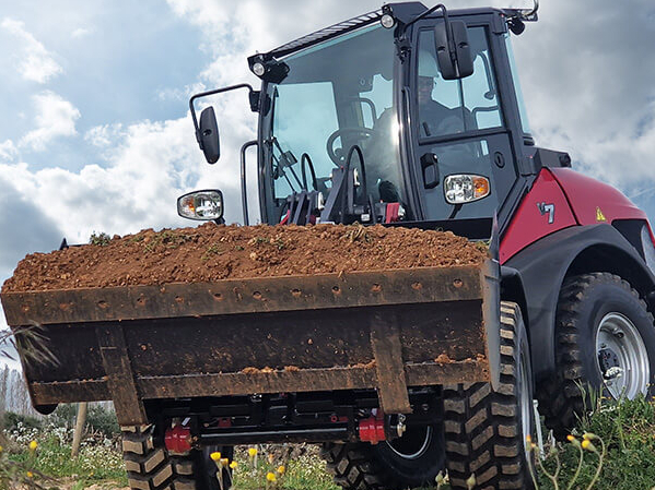 'Yanmar V7'.