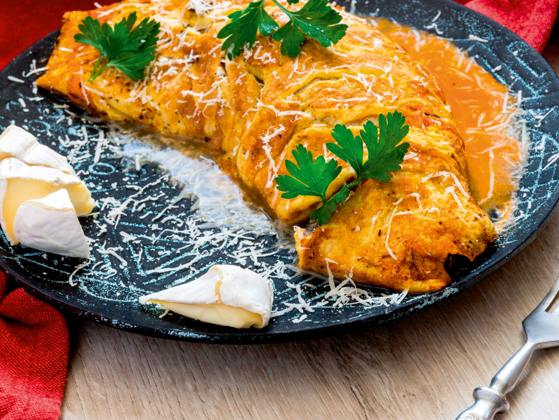 Asā omlete ar Brī sieru.