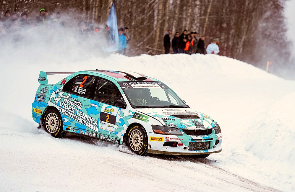 Emīls Blūms/Didzis Eglītis ar "Mitsubishi Lancer Evo IX" spēkratu. 