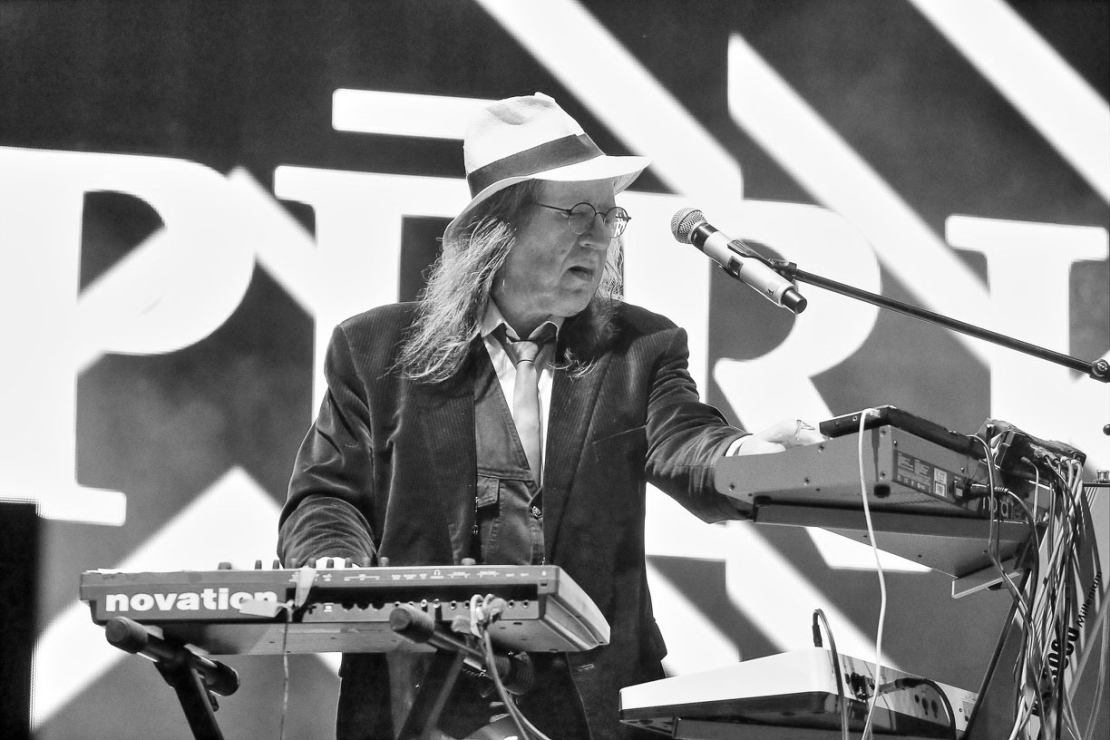 Juris Kulakovs, komponists un pianists. Grupas "Pērkons" koncerts. Līgo Wondersalā. 