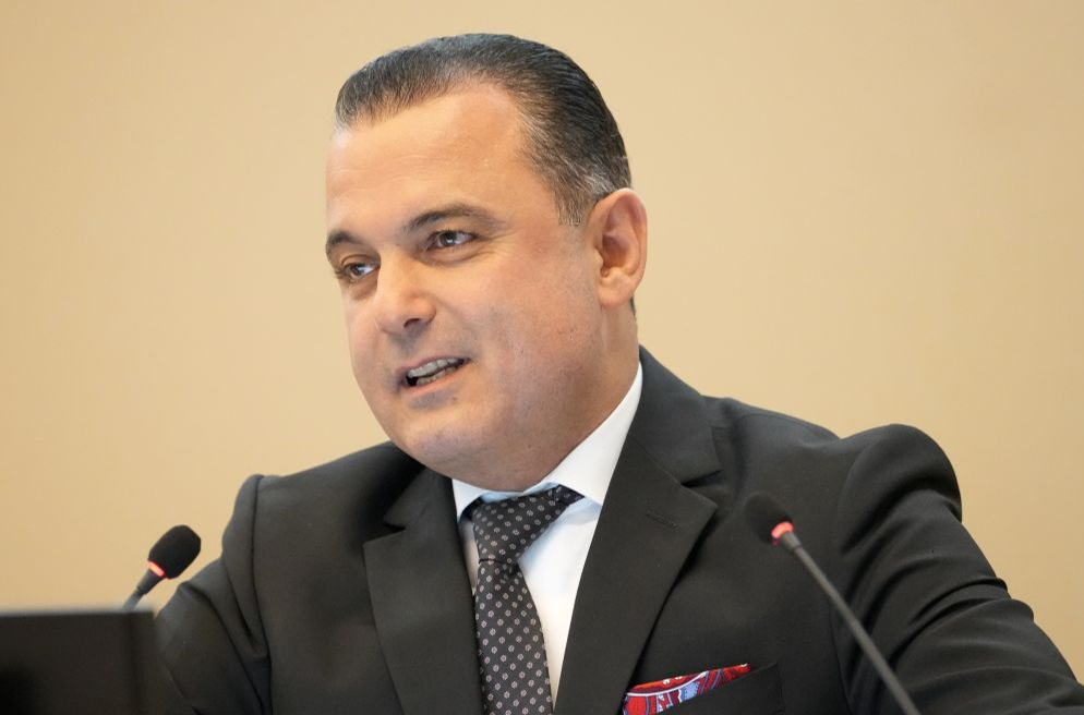 Veselības ministrs Hosams Abu Meri.