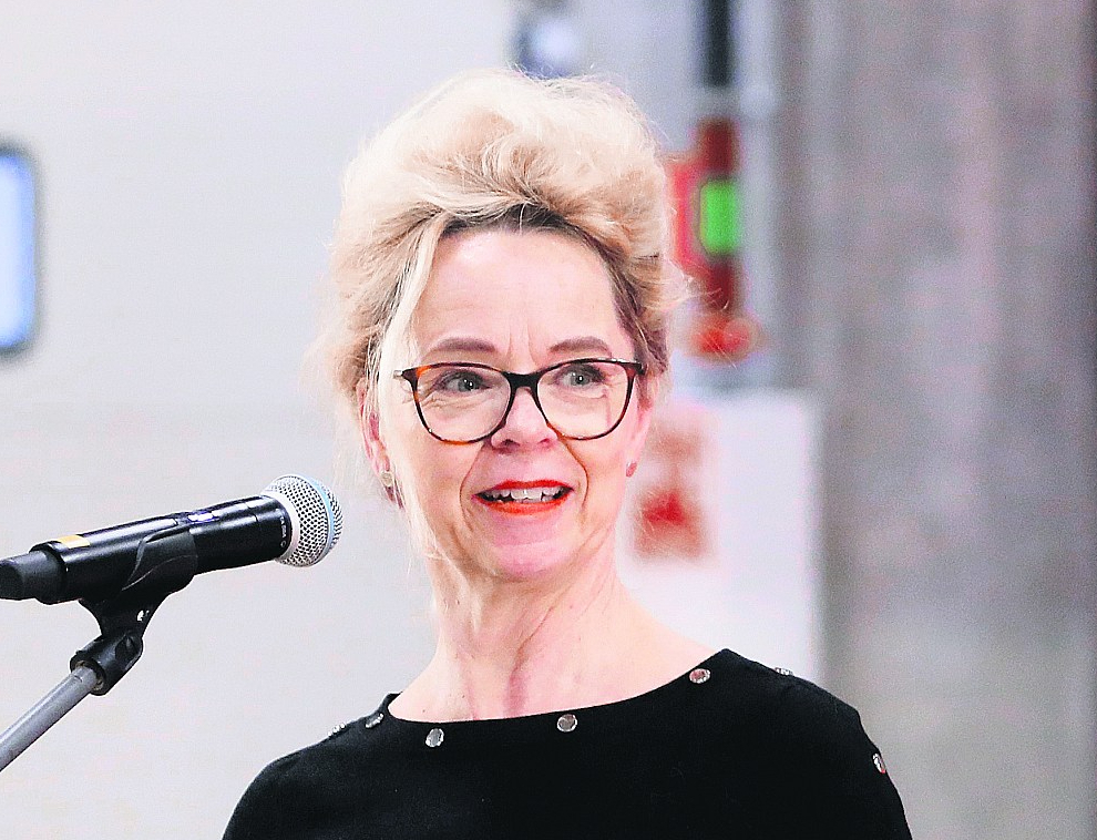 Kārina Hēglunda, Zviedrijas vēstniece Latvijā.