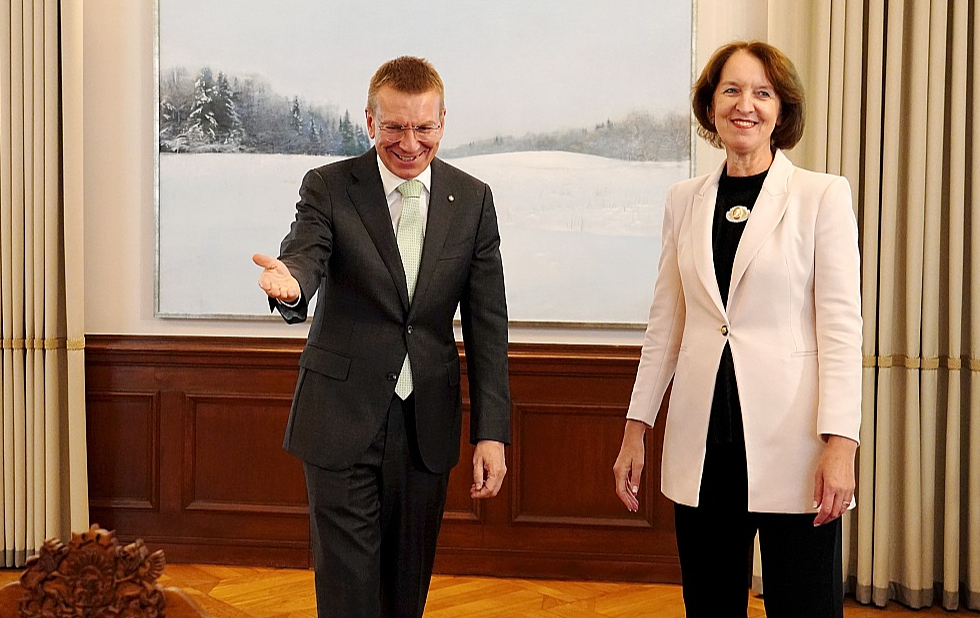 Viedokli par Rēzeknes domes atlaišanu ministre Inga Bērziņa mainīja pēc tam, kad par to bija izteicies Valsts prezidents Edgars Rinkēvičs.