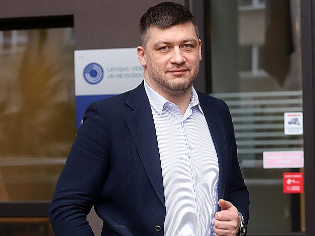 Gunārs Valdmanis, Klimata un enerģētikas ministrija (KEM) enerģētikas tirgus departamenta direktors: "Elektroenerģijas tīklu kapacitāte ir veselīgs tirgus griestu elements, kas parādīs, kurš no projektiem izrādīsies ekonomiski pārdomātāks un konkurētspējgāks ilgtermiņā."