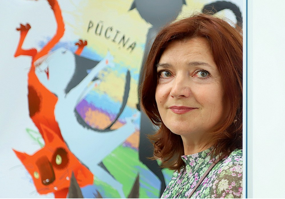 Halina Vdovičenko: "Šajā laikā katram ukrainim, lai viņš būtu, kur būdams, ir unikāla pieredze, un to vajag fiksēt, par to pastāstīt. Īpaši, ja stāstījums ir pirmajā personā."