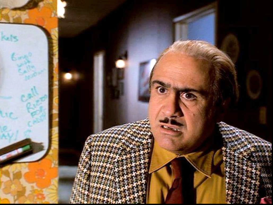 Denijs DeVito.