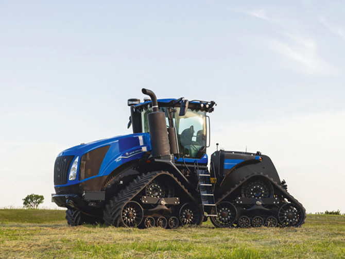 'New Holland T9 SmartTrax'.