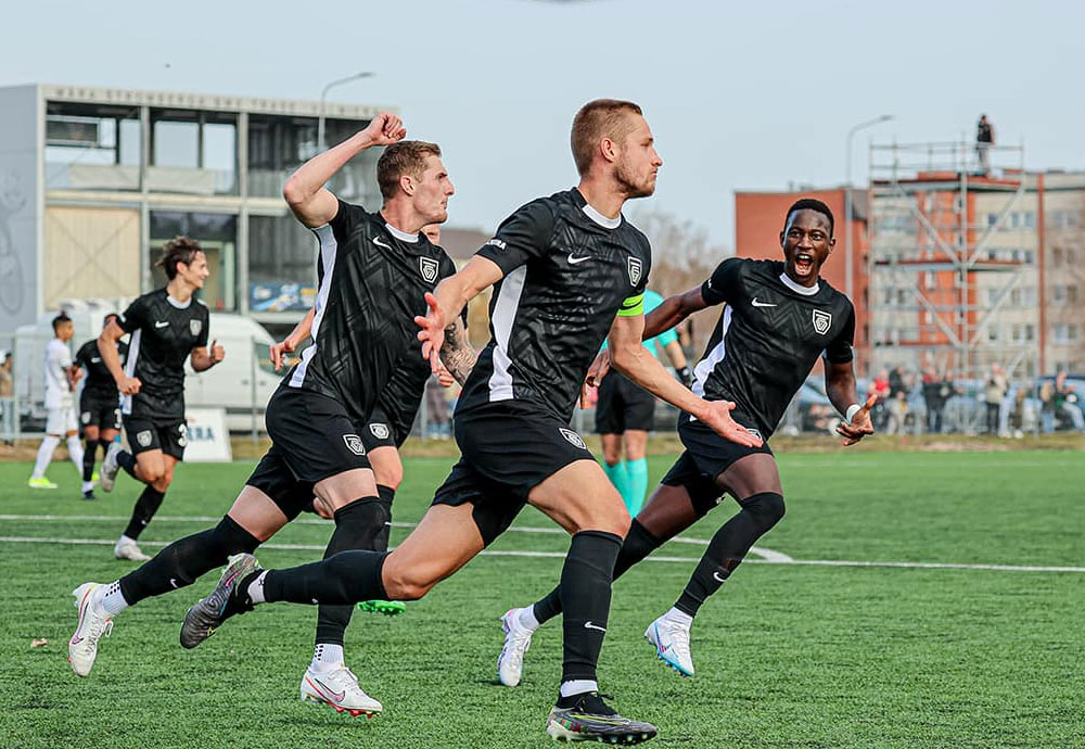 Futbola klubs "Valmiera".