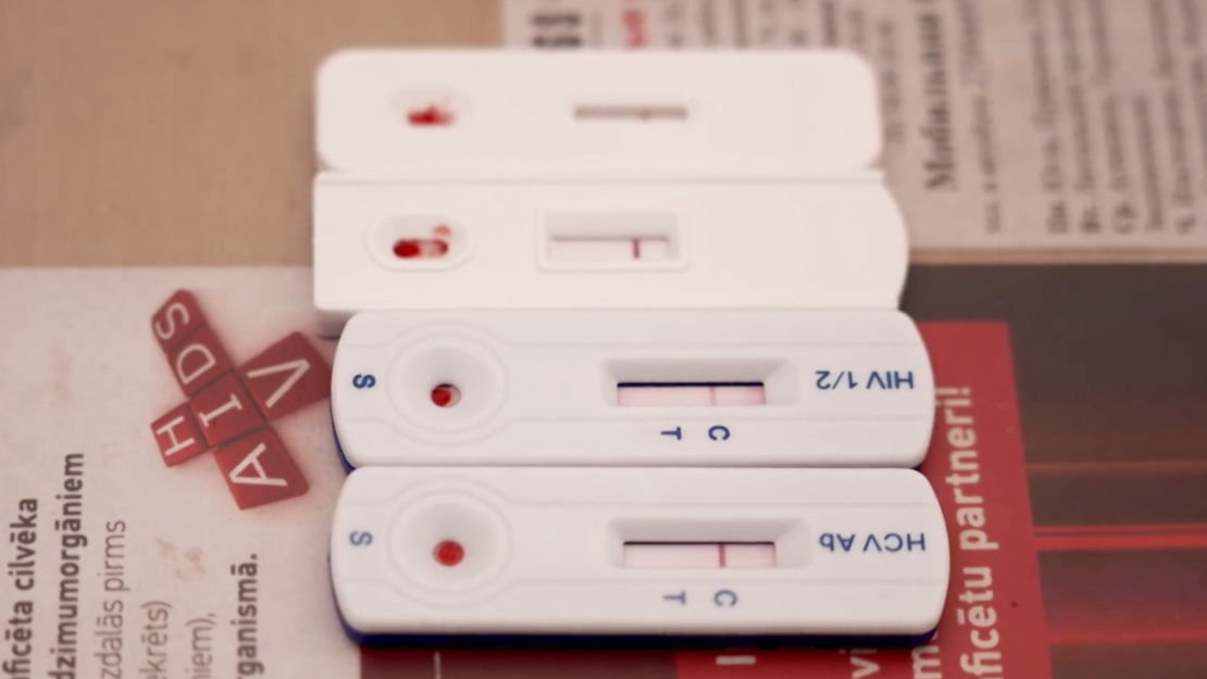 Noskaidrot diagnozi var pat veicot ātros testus HIV profilakses punktos bez maskas un anonīmi.
