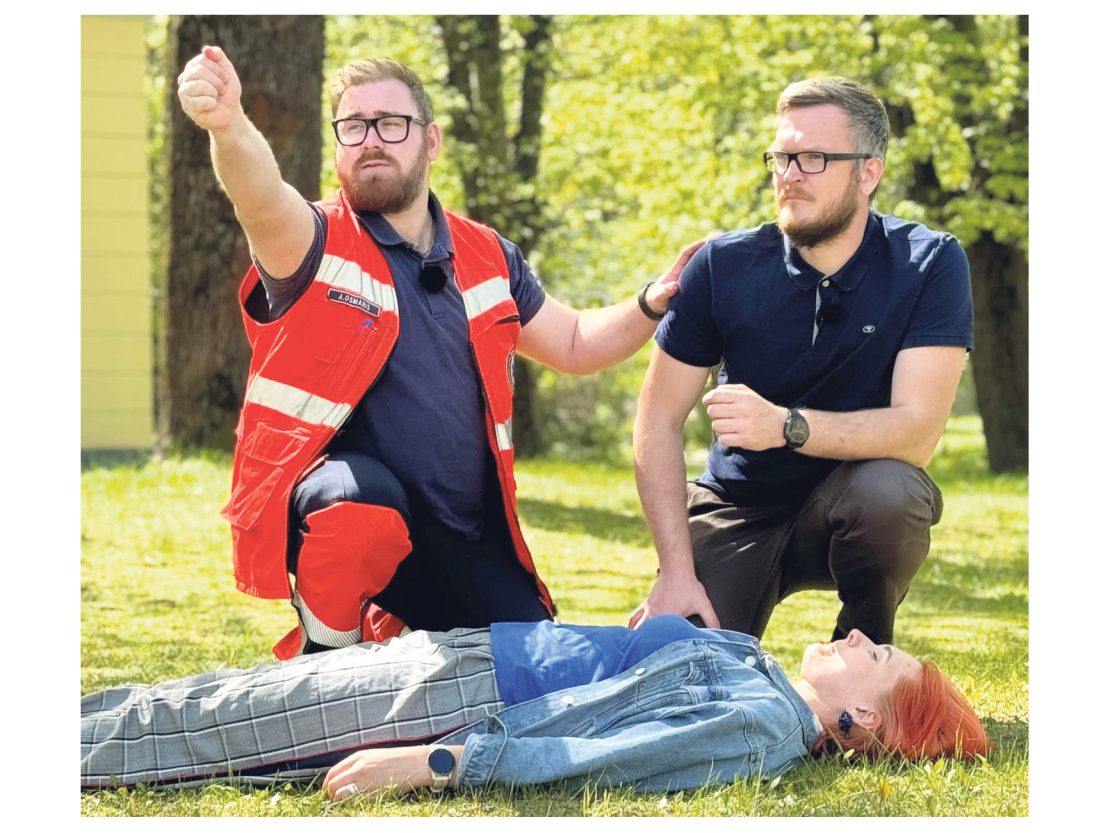 Raidījums "360TV ZIŅneši" sadarbībā ar Neatliekamās medicīniskās palīdzības dienesta mediķiem izveidojis pirmās palīdzības sniegšanas videociklu "Dzīvības ABC".
